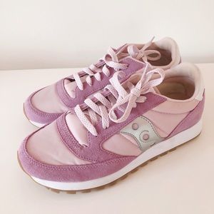 Saucony sneakers size 8